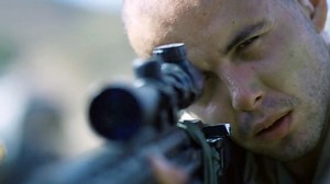 曼纽尔归来与矮子古斯曼的大战，零零零后续，黑帮枪战动作剧集。