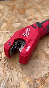 202K views · 1K reactions | “Milwaukee Raptor Pipe Cutter….The newest version of their M12 pipe cutter….Now cuts stainless steel tube. .Also cuts air conditioning/refrigeration grade copper as well as plumbing/heating grade copper..Cuts Clean and quick “: hvac_uk #shopmaxtool #milwaukeetools #milwaukee | Max Tool | Facebook