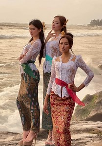 Still dreaming about Indonesia… I miss the culture, the people, and those beautiful balinese outfits 🇮🇩❤️