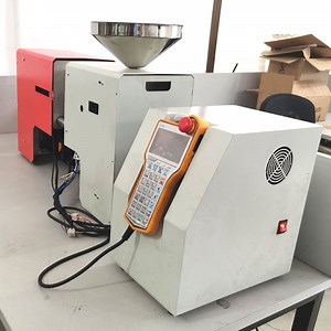[Hot Item] Small Desktop Micro Electric Mini DIY Electricity Plastic Injection Molding Machine