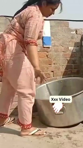 4.7K views · 32 reactions | WhatsApp  https://magic.ly/Amberr . #fyp2024 #bhabilove #auntylove #desifamily #pranks #familypranks #urduvlog #familyvlog #trendingvideos2024 #trendingshorts #trendingshortsreels #trendingreels #اردو #urduvideos #urdu #newvlogvideo #newvlog #trendinggirl #viralgirl #tiktokstar #pakistaniviralgirl #beautifulaunty #aunty | Fiza Vlog | Facebook