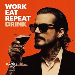 Unser Work Eat Repeat-Programm bietet euch eine tolle Möglichkeit, die Mittagspause besonders zu genießen. Im Oktober erhaltet ihr den beliebten Espresso Martini gratis als Work-Eat-Repeat-Drink, wenn ihr bei uns zu Mittag esst und einen Voucher erhaltet. Dieses Angebot ist werktags zwischen 17:30 und 19:30 Uhr gültig. Link und weitere Infos in der Bio Über den Espresso Martini: Der Espresso Martini ist ein köstlicher Kaffee-Cocktail, der mit Vodka, Kaffeelikör und frischem Espresso zubereitet w