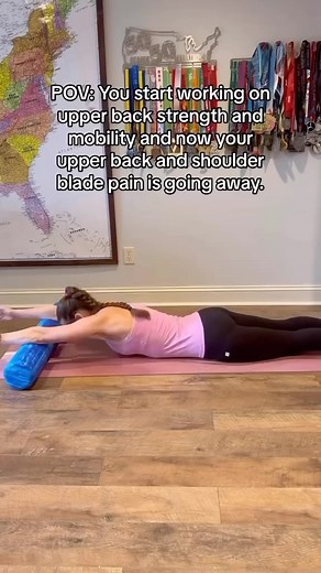 💥 It’s common to have upper back pain and tightness because of sitting, poor posture, and hunching forward while looking at a computer or phone. The muscles in the front of the shoulders and neck get tight and shortened, leaving the muscles of the upper back and neck lengthened and weak. 👉 It may feel like you need to roll out or massage those muscles in your upper back, but myofascial release needs to be combined with exercise to fix the issue. ✅ Try building strength in your upper back and s