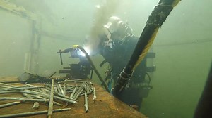 Underwater Welding https://bit.ly/44AOaRg | Welding of Welders