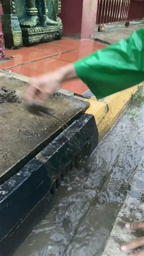 Unclogging drain remove Mud and trash after heavy rain #culverts #unclog #drain #unclogging #shorts
