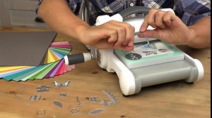 Sizzix Decorative Favour Box, Multicolor