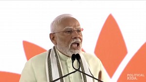 हम देव से देश और राम से राष्ट्र के जीवन मंत्र को लेकर चले हैं...अपना कर्तव्य निभाते चलते हैं। इसलिए देखते हैं बड़ा-छोटा कोई भी काम हो संघ के स्वयं सेवक निस्वार्थ भाव से कार्य करते रहते हैं... | Dhaval Patel