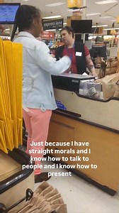 22K views · 348 reactions | A bagger at a Kroger grocery store got irritated because in his opinion the lady spoke disrespectfully and raised her voice to his fellow staff #Kroger #altercation #disrespectful #publicargument #disrespectfulcustomer | Ferry I. Sadikin | Facebook