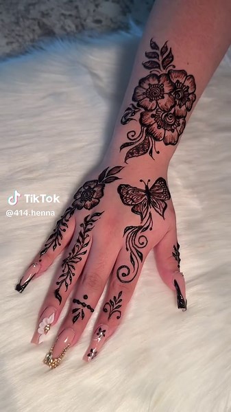 Henna Tattoo Ideas for Concerts and Eid Celebrations
