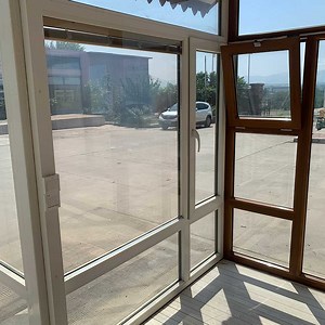 [Hot Item] Heat Absorbing Glass Triangle Gable Windows