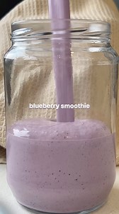 1M views · 43 comments | Blueberry smoothie 𢡄懶 Ingredients: Frozen...