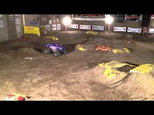 Captain USA Freestyle Backyard Monster Jam 2013