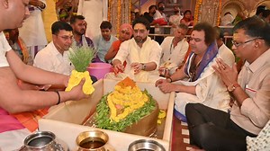 9.6K views · 508 reactions | Doordarshan National (DD1) Asian News International (ANI) Department of Culture, Uttar Pradesh Akashwani Varanasi PMO India Press Trust of India - PTI Vishwa Bhushan Mishra | Shri Kashi Vishwanath Temple Trust | Facebook