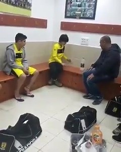 Bottle flip challenge: Gone wrong. 😂 | "Challenge Accepted!"