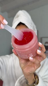 Skincare coreana Medicube: siero, crema e Booster Pro per pelle rimpolpata