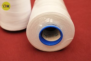 [Hot Item] Fábrica 100% Hilo de poliéster hilado para coser al por mayor 203 5000y