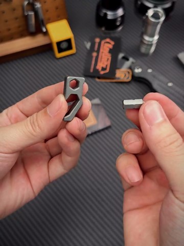 Amazon.com: KeyUnity KA13 Titanium Bottle Opener Keychain, 2 in 1 EDC Keychian Tool Beer Opener & Screw Driver, Suitable for All Glass Bottle Caps: Home & Kitchen