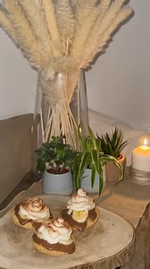 Rain or shine, an indoor picnic with Jus-Rol is always an excellent idea! 🌧️🌞 While outdoor picnics may be more popular during the warmer months, indoor picnics can be just as enjoyable. They offer a comfortable alternative to rainy or cold weather. Add some cosiness to your day with soft blankets, ambient lighting, drinks and more.🥐🍓 And for an extra special touch, top off your indoor picnic with a homemade Jus-Rol tart - the perfect centrepiece for any indoor picnic spread. 😍 Share your i