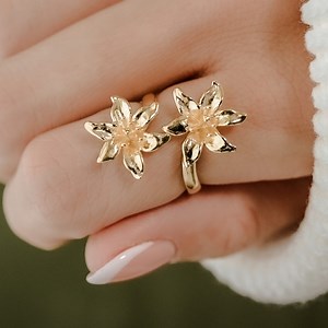 Lily Flower Ring, Adjustable Statment Ring in Sterling Silver or 14K Gold Plate - Etsy