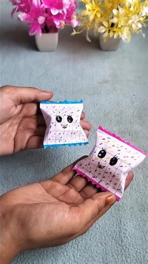 DIY Candy With Paper! Paper Se Candy Kese Bnae. #diy #craft #viral #papercraft #easy #gift #origami