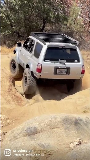 3rd gen 4runner on 37s doing some easy trails! 👀 #3rdgen4runner #37s #supercharged