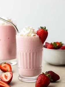 15K views · 395 reactions | https://therecipecritic.com/strawberry-milkshake/ This strawberry milkshake is thick, creamy, and everything that you would hope a milkshake would be! | Tried and True Recipes | Facebook