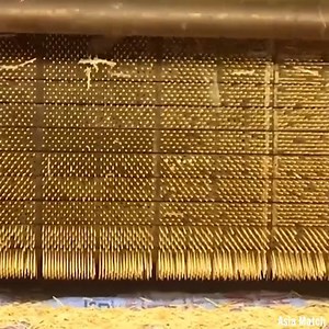 554K views · 2.6K reactions | This is how matchboxes are made. via: https://bit.ly/2UkBz3J | Interesting Engineering | Facebook