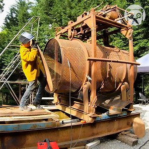 Restoring an old gold washing machine Partner: ANDYTHRAXX MINING | Bored Panda Art