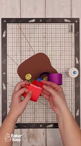 We love these colour diffusing daffodils for adding a burst of Spring to your home 🌼 You will need: 💛 Colour diffusing paper 💛 Paint 💛 Spray bottle 💛 Card 💛 Glue 💛 Cupcake Cases @alicas._.schlawiner #BakerRoss #SpringVibes #DaffodilCrafts #FlowerCraft #Suncatchers | Baker Ross