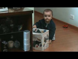 pedrinho assistindo backyardigans