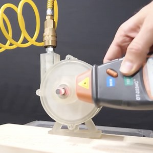 How fast does a Tesla turbine spin?