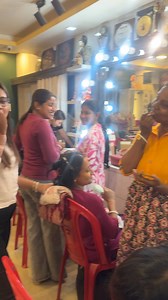 বিউটি ব্লেন্ডার কি ভাবে পরিস্কার করবে #tipsandtricks #tips #makeupartistsworldwide #todayfunnyvideo | Bridal makeup Artist SATHI - Contact : 9804038325