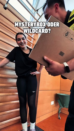 Mystery Box oder Wildcard was würdest du wählen? Meld dich jetzt zum Übungssporttest an oder bewirb dich direkt bei uns 🤝🚔! #polizei #mysterbox #wildcard #fibo