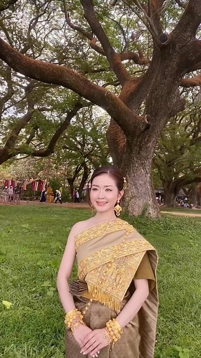 Pre wedding បុស្បាជួលឈុតបុរាណ Bossaba សាខាទី២ Sy Sokheng. make up Anna Make Up 💄. Hairstyle Maï Kö 💇‍♀️. Dress Orm Kimon thank you so much sister NI CH ❤️❤️ | Anna Make Up