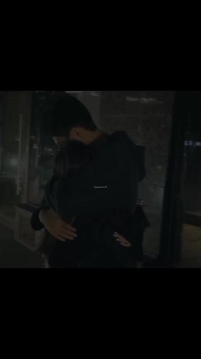 Abrázame y Dime Qué Me Amas - Letras y Música