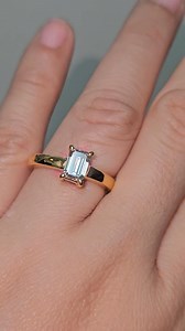 10K views · 76 reactions | AVAILABLE ONHAND EMERALD DIAMOND RING✨️ 1ct Emerald with GIA cert L color Vs2 Clarity | Diamond Drakes Jewel | Facebook