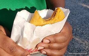 Jamaican Beef Patty Brands | Which is the Best Patty In Jamaica?