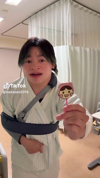 見られてしまった😂 #だめだもん #だめだもんお母さんにあげるんだもん #アンパンマン #アンパンマンチョコ #名田屋敦則