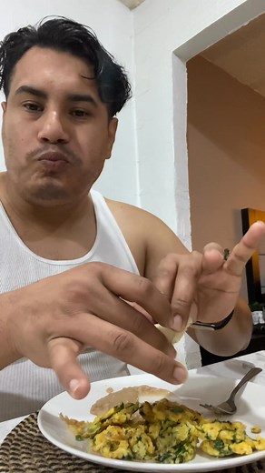 108K views · 3.3K reactions | Se molestó por que me puse a desayunar sin camisa  muy buenos días #comedia #viralvideoシ #risas | Yo soy el ozuna de mexicali | Facebook