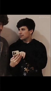 How George and Dream look at each other🤭💚💙#dnf