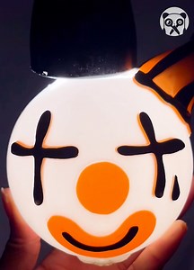 Fascinating process of carving spooky candles Partner: glowcitycandles | Creative Panda