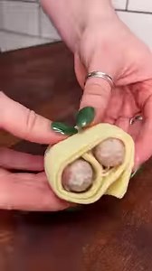 85K views · 201 reactions | Take the classic pigs in blankets to a whole new level! 肋 | Twisted | Facebook