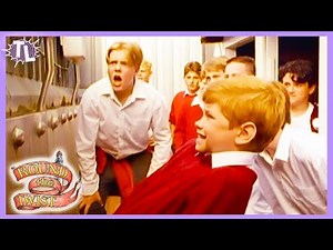 Peeing Competition | Best of Round the Twist