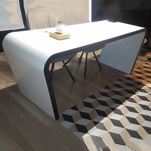 [Hot Item] Modern Large Executive Desk Luxury Manager CEO Desk Curved Office Desk Table