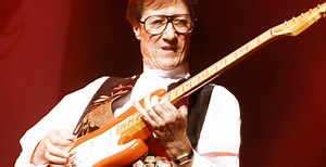 Learn to play Kon Tiki by Hank Marvin
