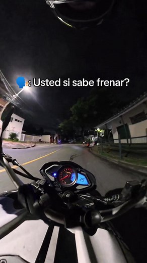 Esto no esta diseñado pa eso.😹 #ns200 #Bikerlife #Derrape #Apuniverse #Humor #Biker ✓ | PatoSaya
