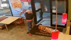 Police searching for woman who harassed staff, smashed window at Staten Island restaurant