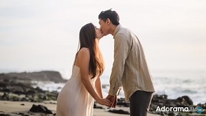 Five Essential Poses for Photographing Couples