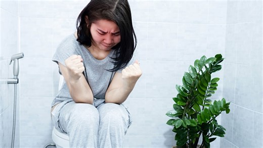 Straining During Bowel Movements Can Lead To Heart Attacks? Know What Recent Study Says About Constipation and Its Threats