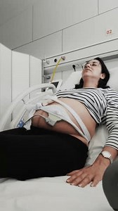 Femme enceinte en travail avec surveillance : vidéo de stock (100 % libre de droit) 3998836819 | Shutterstock